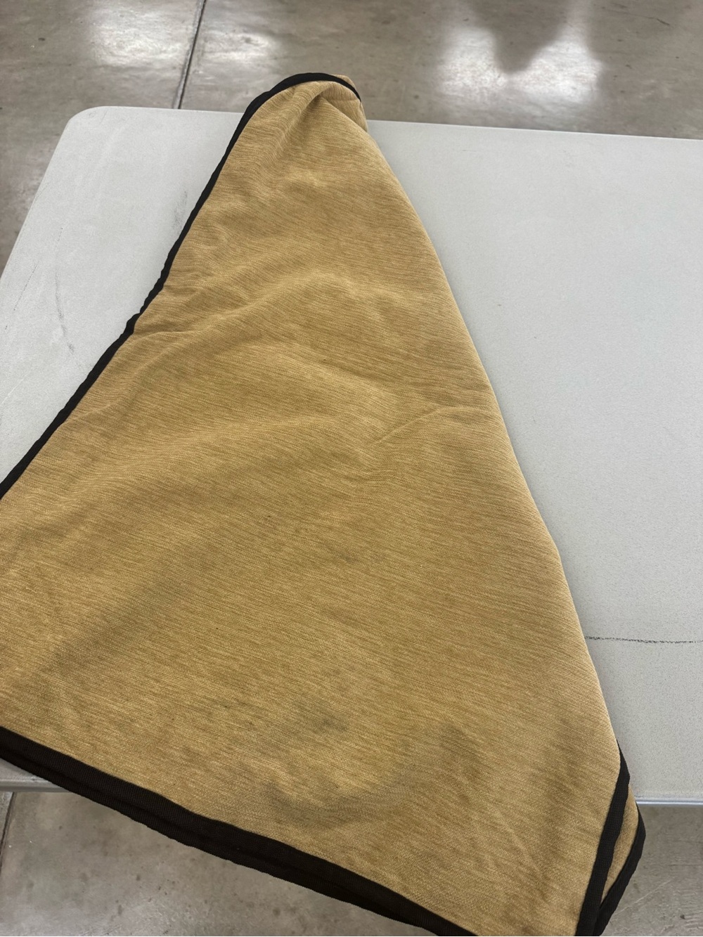 NWOT Equestrian Tapestry Garment Bag in Beige, Brown & Green - Picture 3 of 3